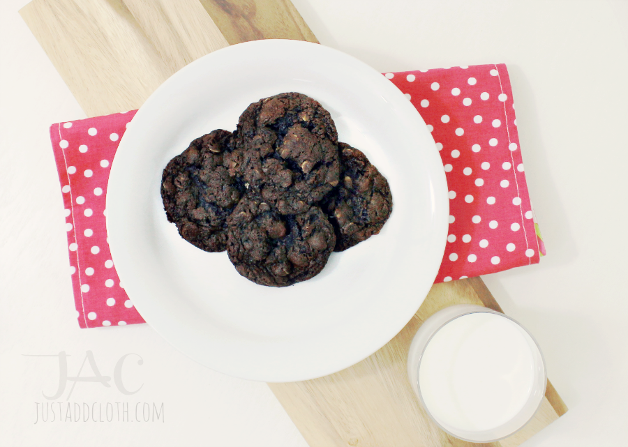 Chocolate Oat Cookies with Milk Chocolate Chips 1