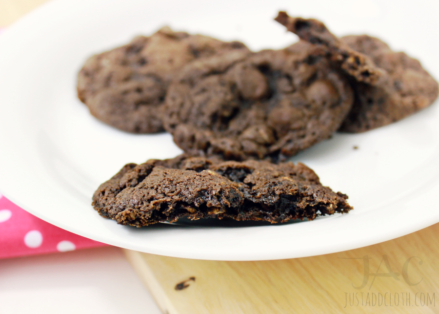 Chocolate Oat Cookies with Milk Chocolate Chips 2