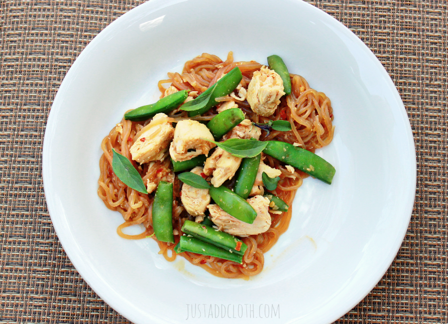 Shirataki Ramen Noodles with Peanut Chicken & Pea Pods 3