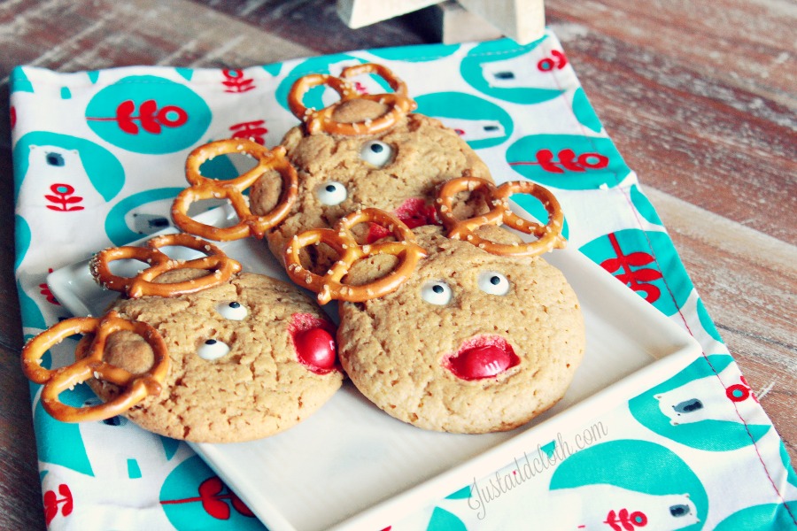 Rudolph the Red Nosed Reindeer Cookies 4