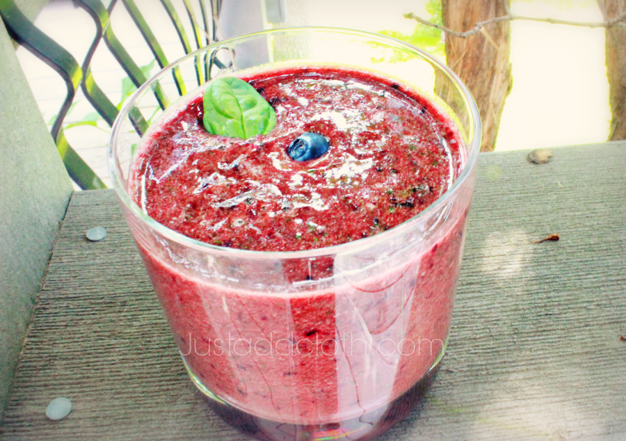 A Blueberry Lemon Spinach Smoothie with Fresh Mint 3