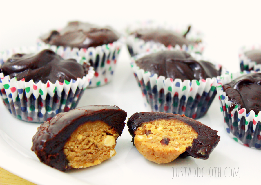 No-Bake Maple Almond Cups with Dark Chocolate Ganache & A Hint of Coconut {Gluten Free} 3