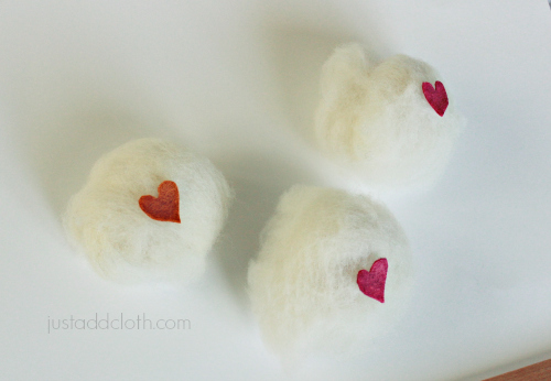 Wool Dryer Balls with Hearts DIY
