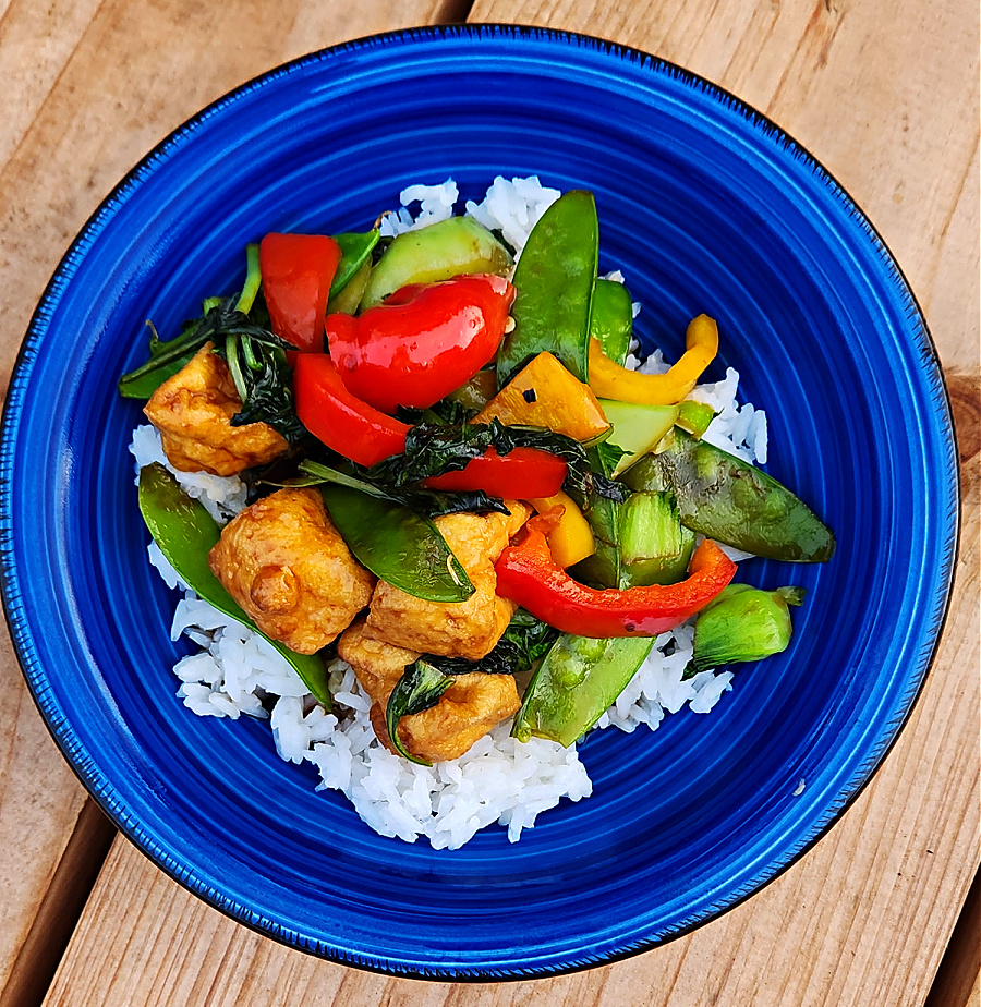 Easy Vegetarian Stir Fry with Tofu & Thai Basil recipe for dinner